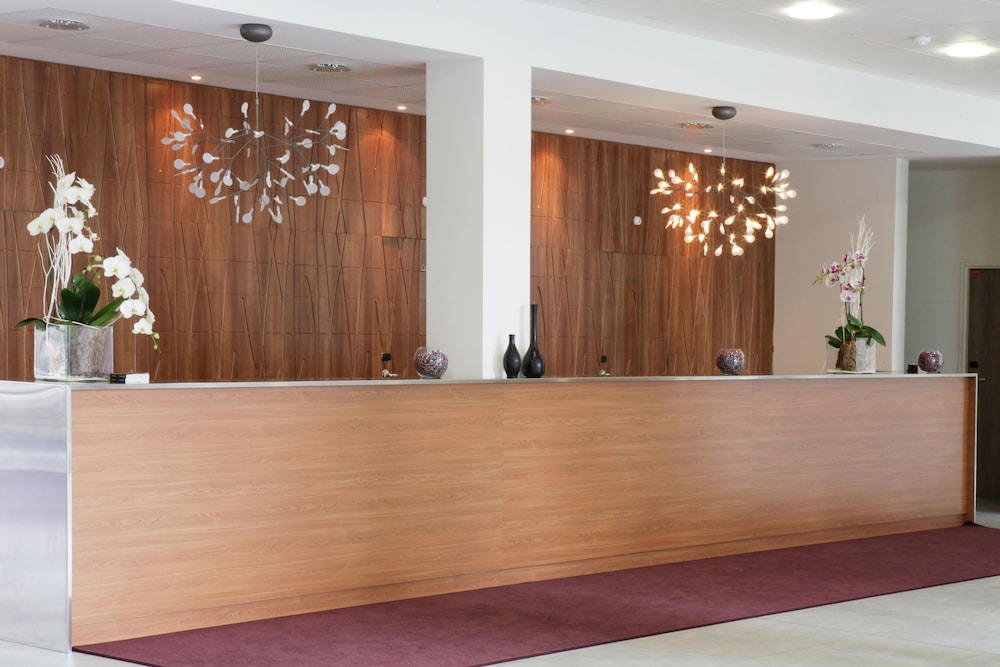 Best Western Plus Paris Velizy 2/54
