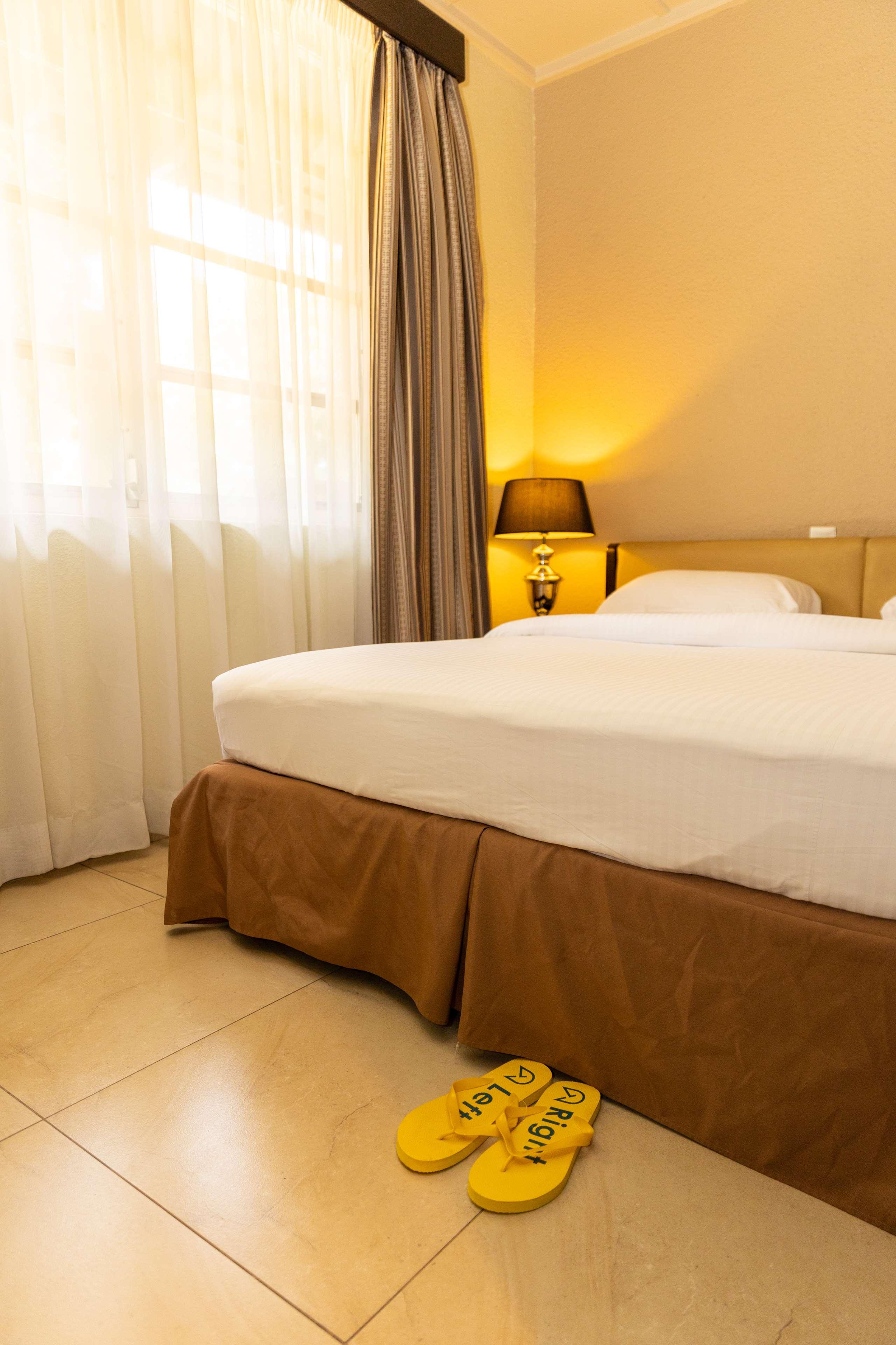 Lancaster Hotel Accra 11/50