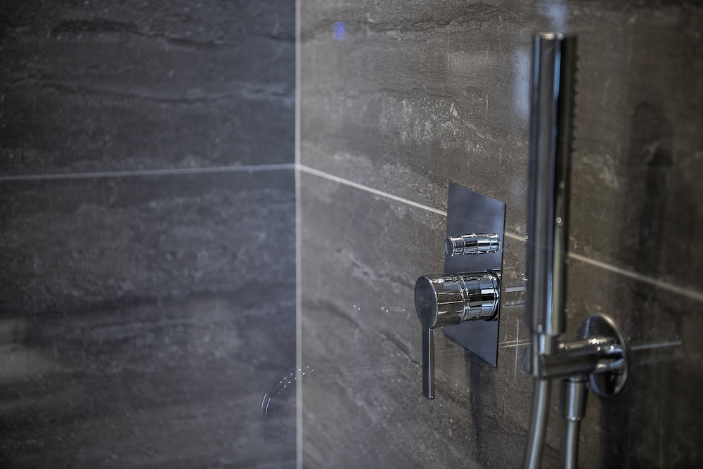 Epavli Boutique Hotel 33/65