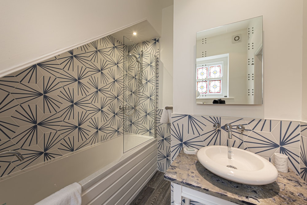 Escape Boutique B&B 64/68
