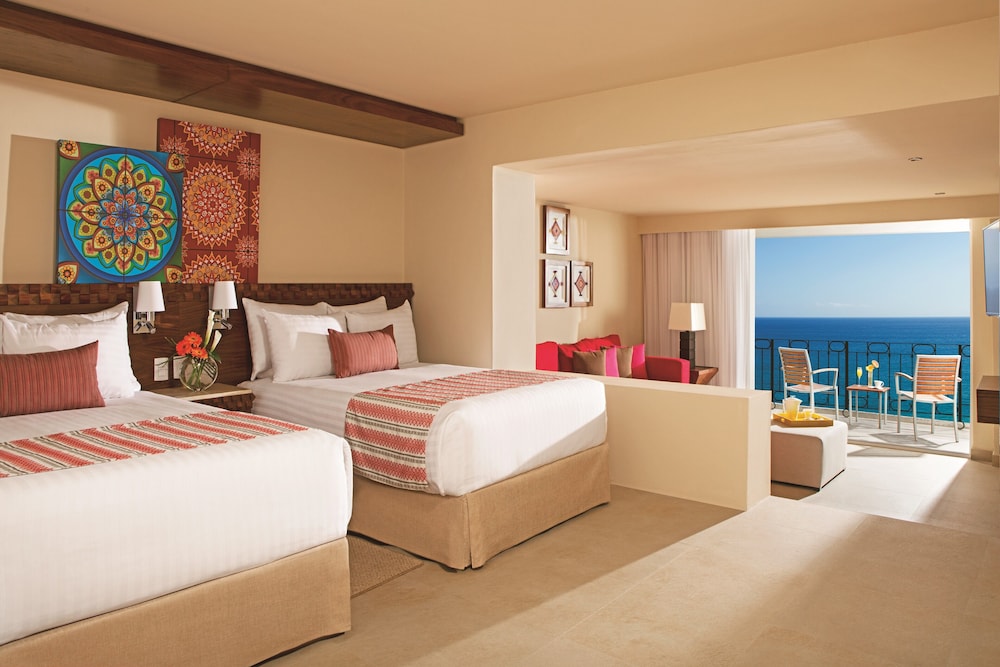 Sunscape Puerto Vallarta Resort Spa 6/50