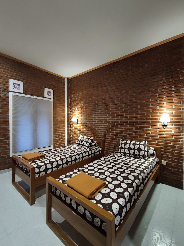 Genthong Homestay 15/44