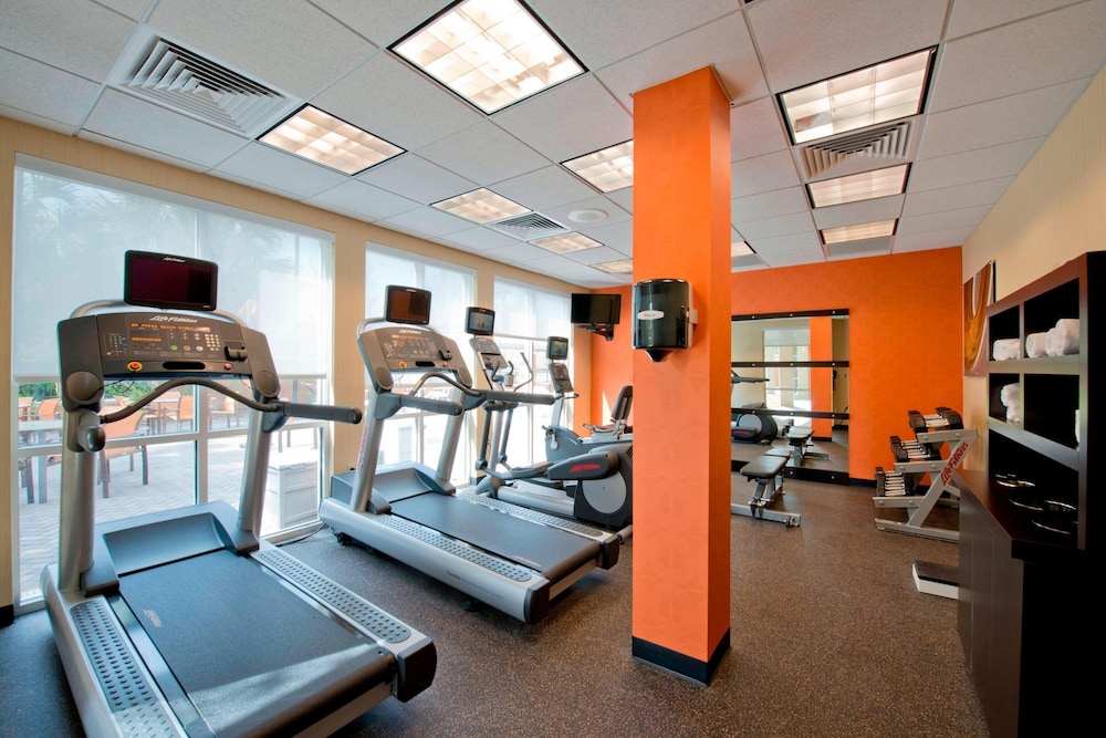 Courtyard by Marriott Jacksonville Flagler Center 23/43