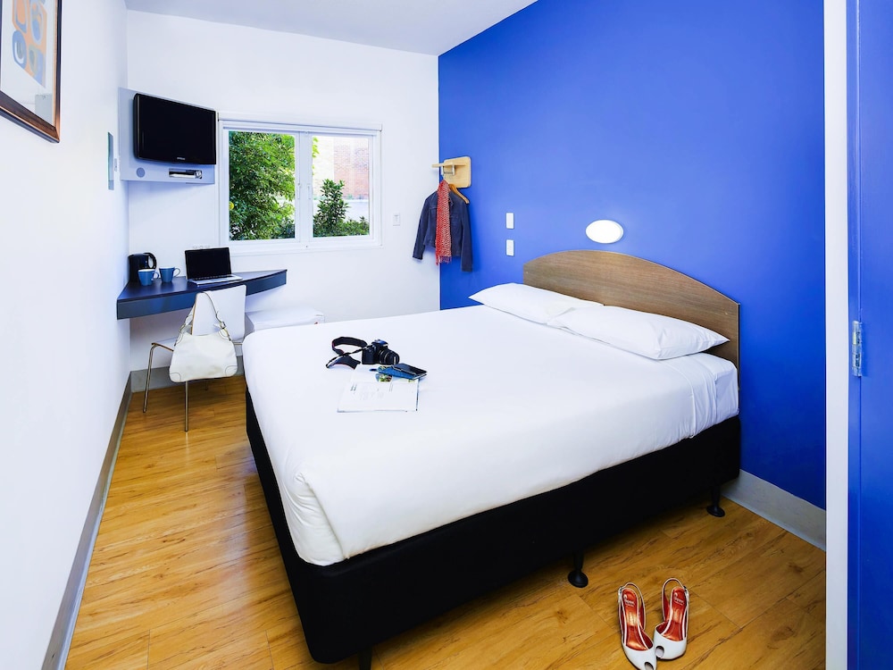 IBIS BUDGET PERTH AIRPORT 21/63