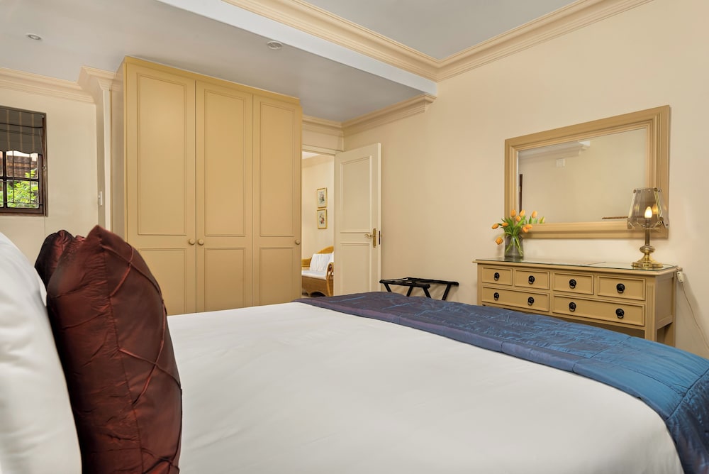 SUPERIOR, DOUBLE BED