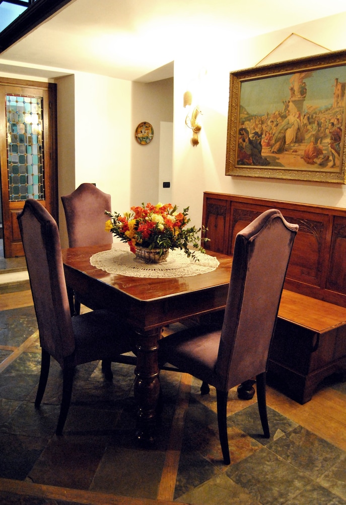 Ai Cartari B&B Palermo 32/35