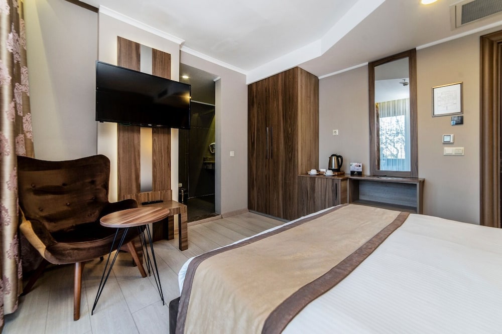 Hotel Ferro 19/50