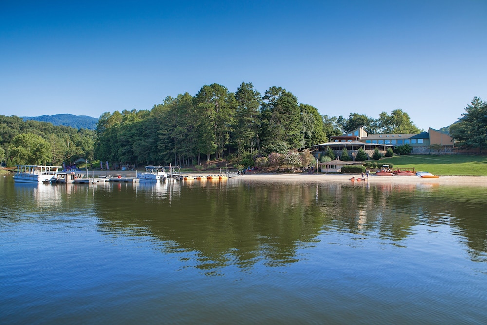 Club Wyndham Resort at Fairfield Mountains 47/50