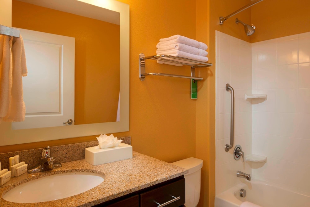 Towneplace Suites By Marriott Jacksonville 9/28