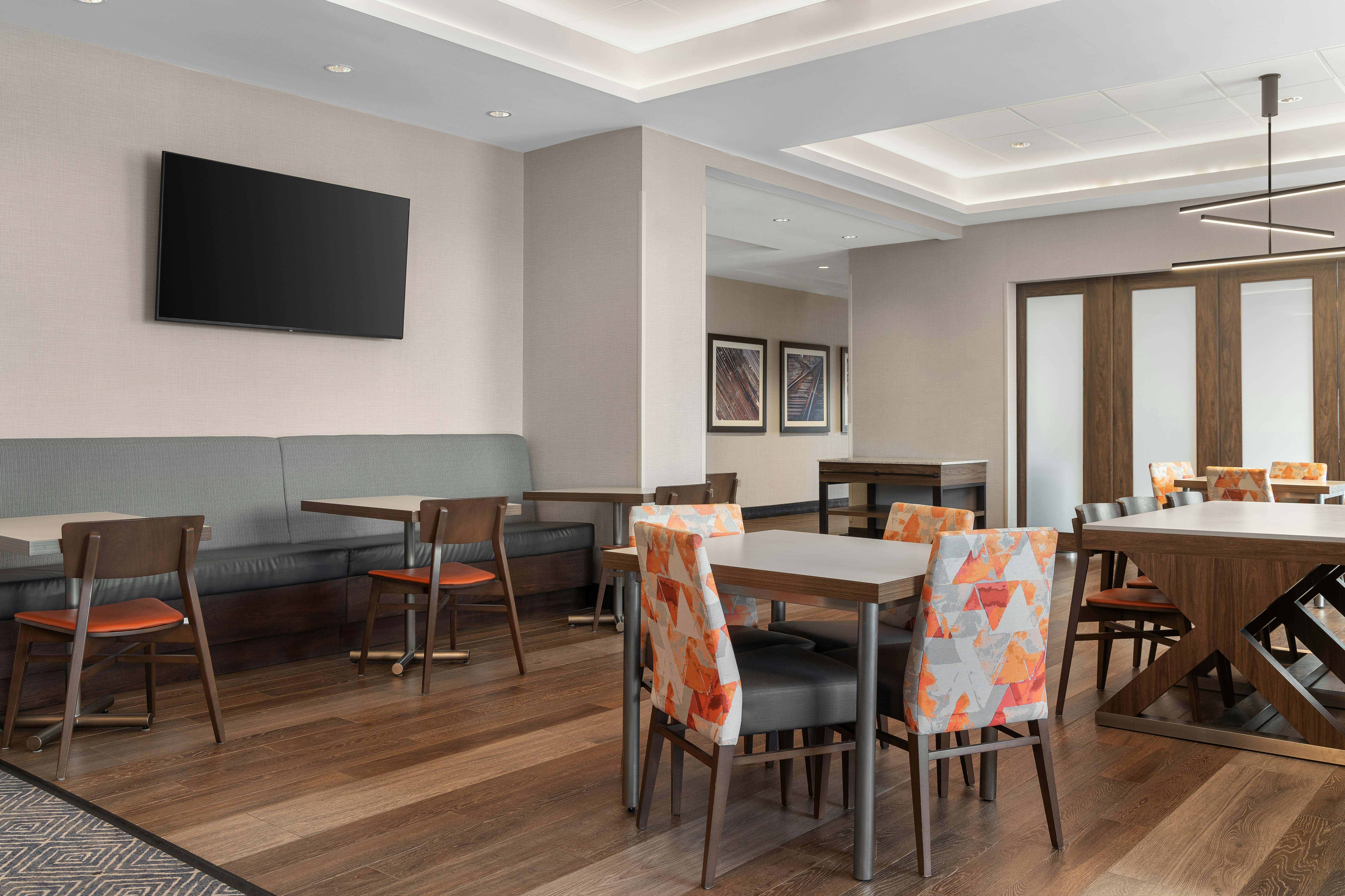 Hampton Inn by Hilton Kingston 19/23