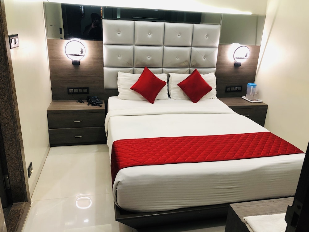 Hotel Guest Inn Residency 26/50