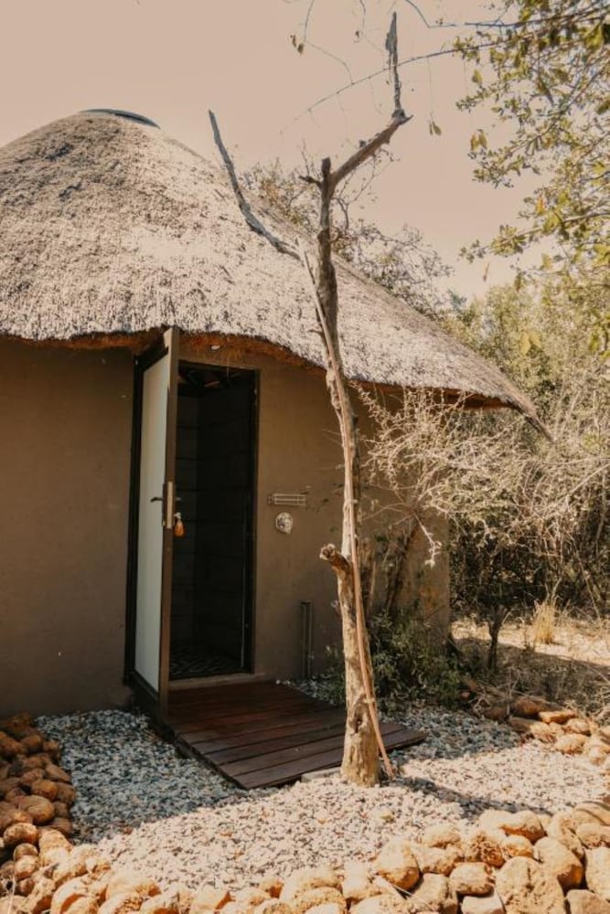 Panzi Lodge 39/50