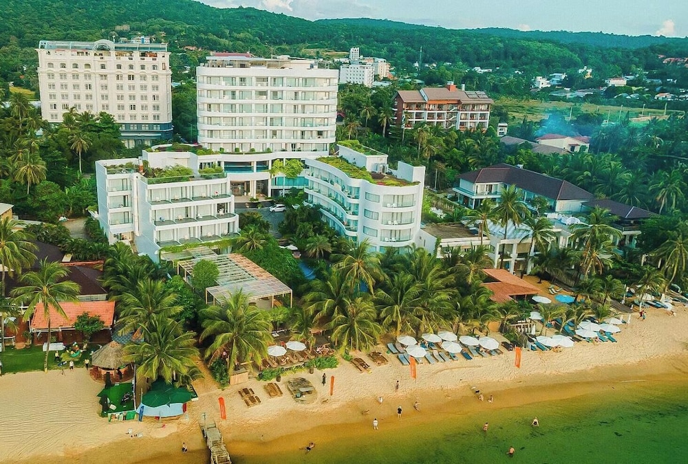 Sunset Beach Resort Spa 3/50