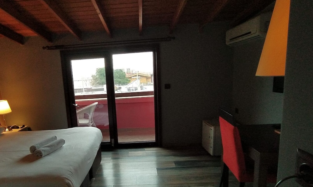 MANGANA KONAK HOTEL 29/64