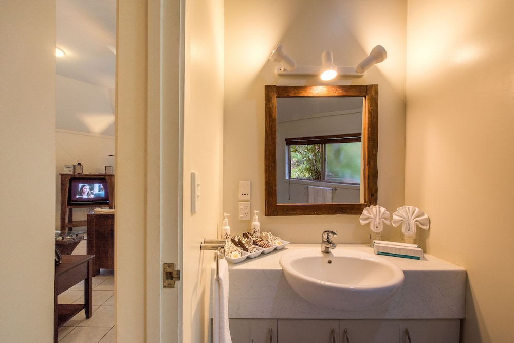 Crown Beach Resort and Spa - Adults Only 69/69