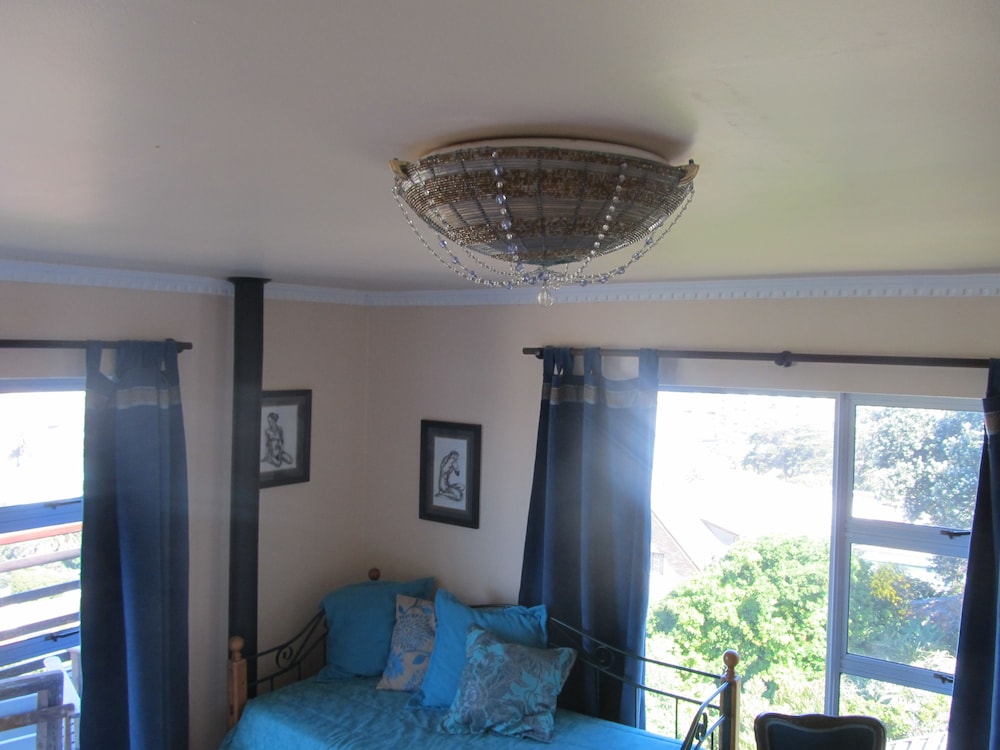 Bluebottle Guest House 17/50