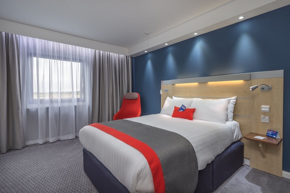 Holiday Inn Express Kettering 15/52