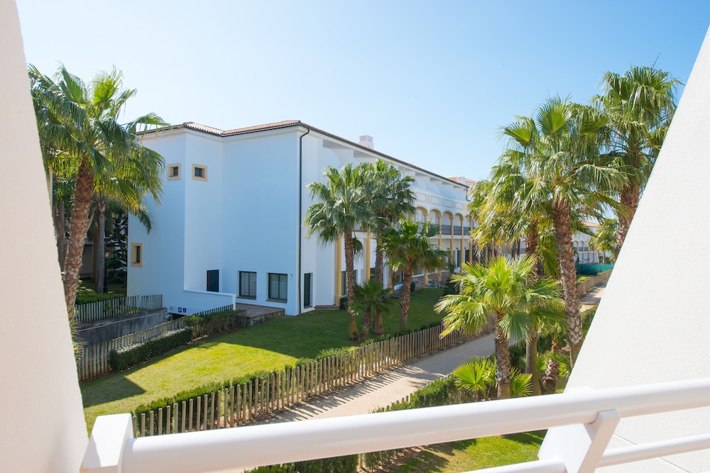 Iberostar Waves Royal Andalus 4/76