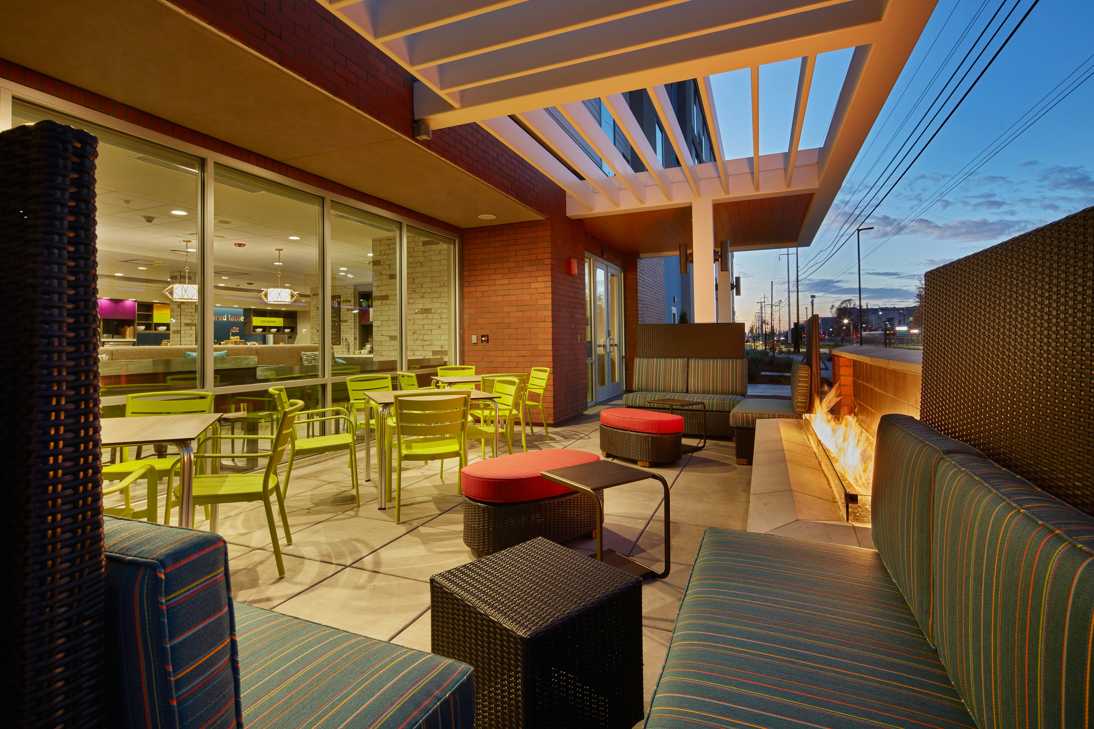 Home2 Suites by Hilton Sacramento at CSUS 18/35