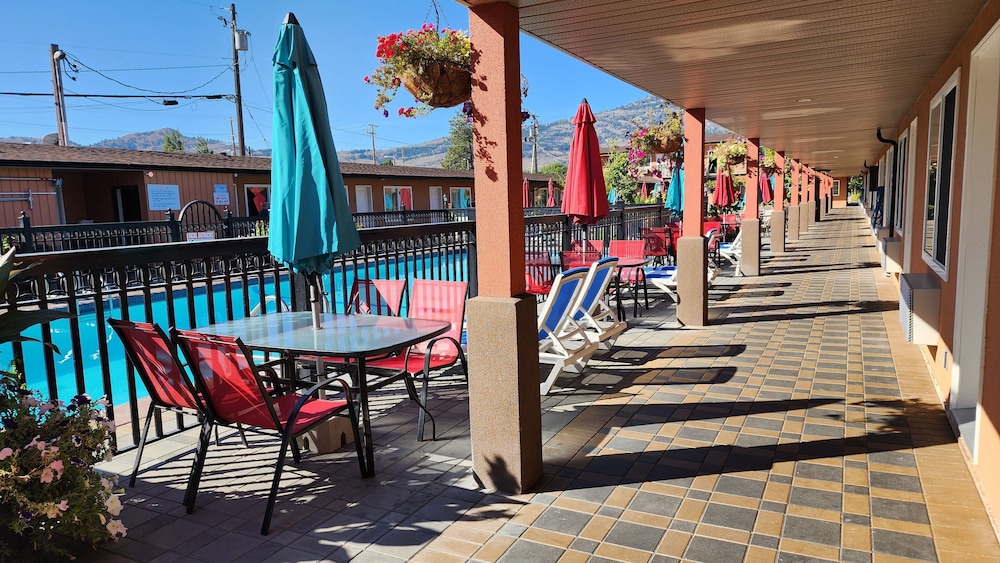 Sahara Courtyard Inn 51/70