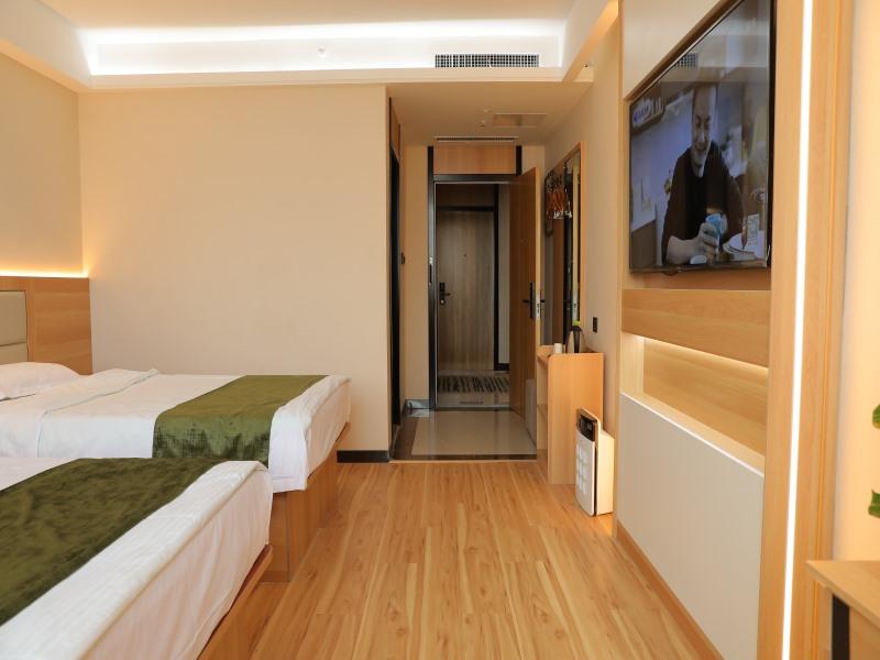 GreenTree Inn Heze CBD Railway Station Wanda Plaza Business Hotel 8/22