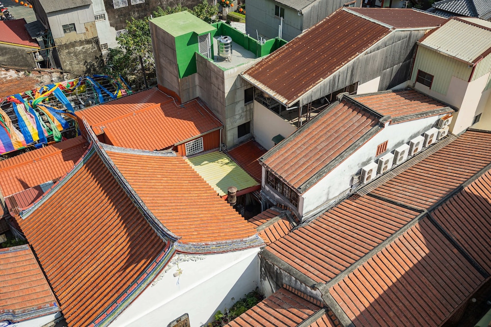 KINDNESS HOTEL - TAINAN CHIHKAN TOWER 55/63