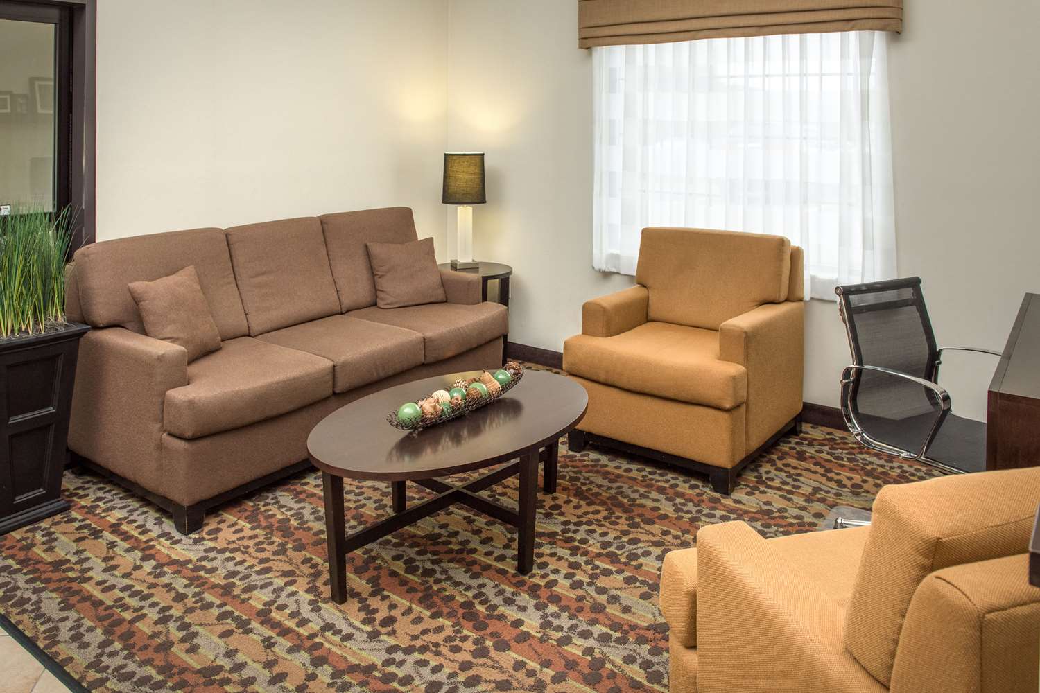 Sleep Inn & Suites Cross Lanes - South Charleston, WV 7/15