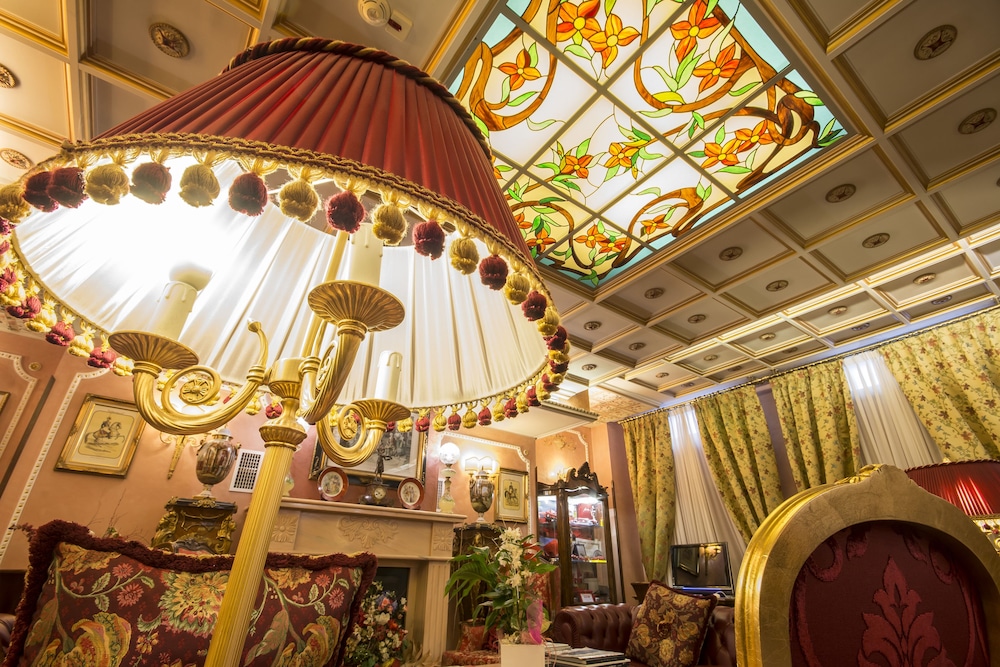 Hotel Vittoria 7/50