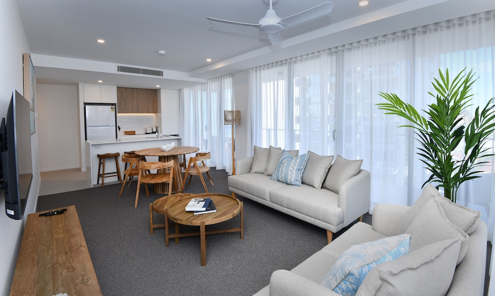 X Kirra Apartment 27/50