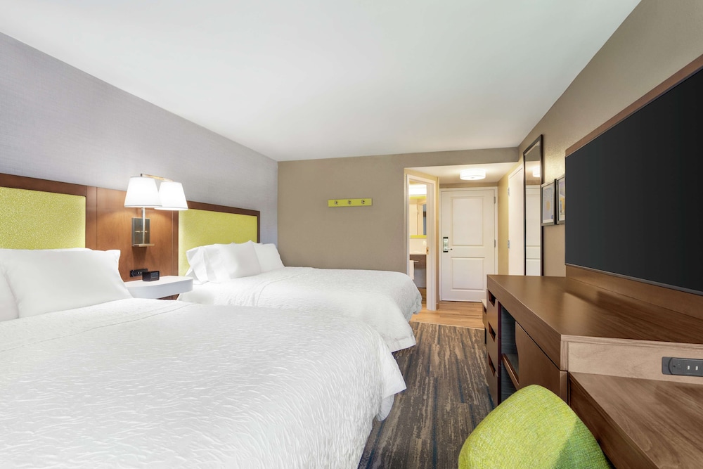 Hampton Inn Milwaukee/Brookfield 10/36