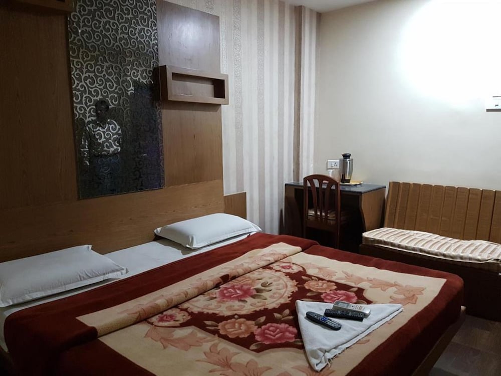 THE KANCHI RESIDENCY 17/23