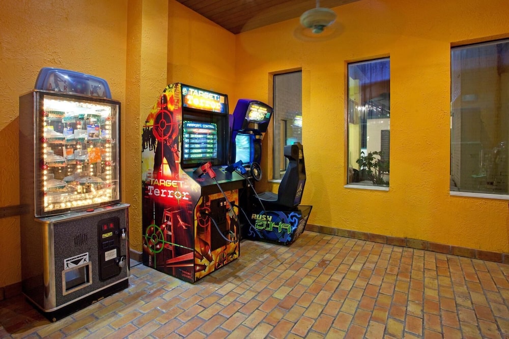 Ramada By Wyndham Indiana 17/32