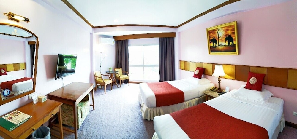 The Viangtak Riverside Hotel 23/73