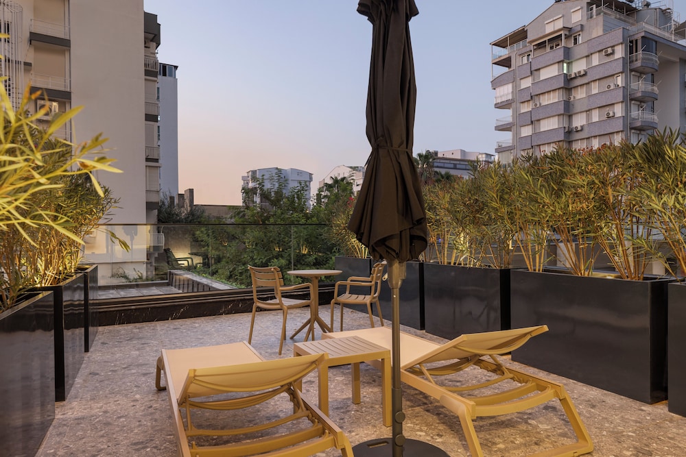 Mercure Antalya Konyaalti 53/59