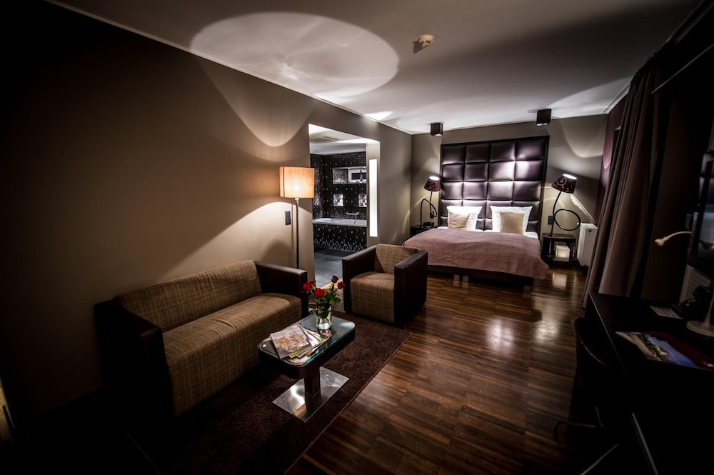 Hotel Rosenmeer 25/50