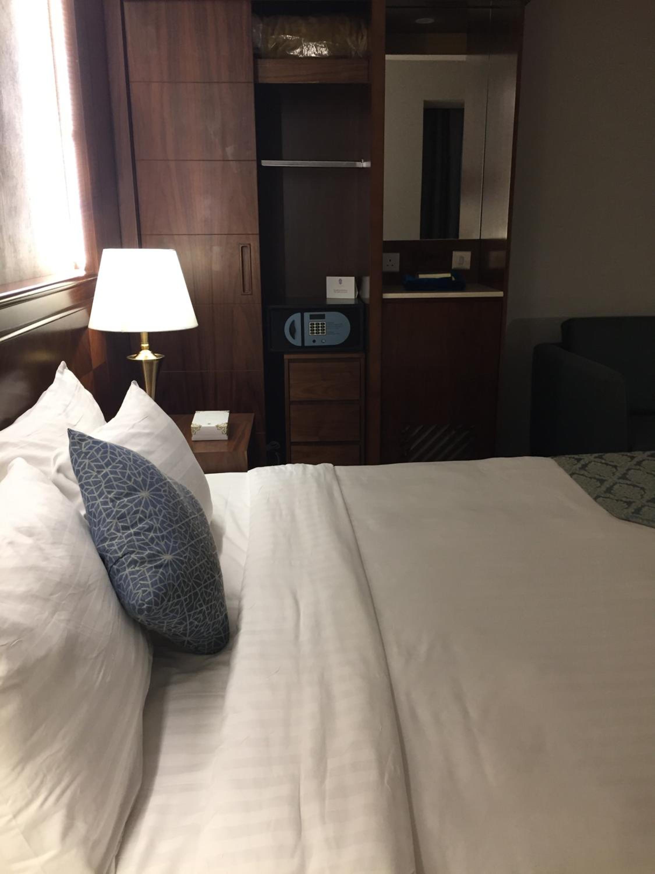 غرفة بسريرين منفصلين لذوي الإعاقة، فندق مادن(Maden Hotel) 2/6