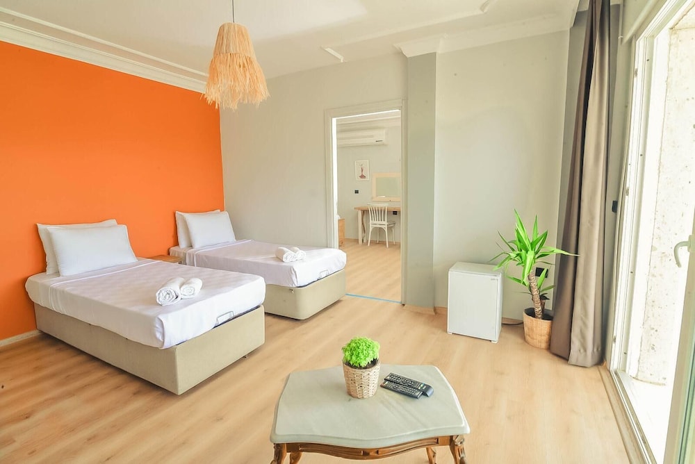 Gerence Otel 28/50