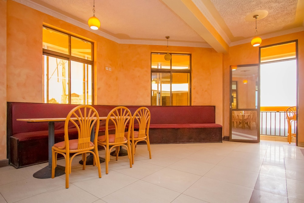 Alma Hotel 21/36