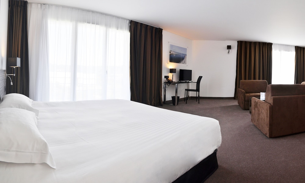 Golden Tulip La Baule 15/79