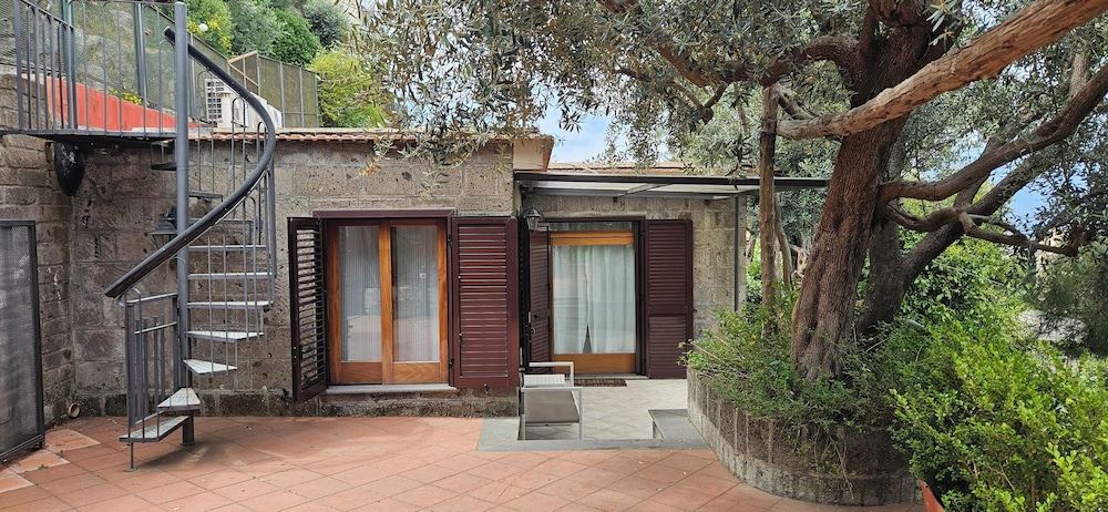 Cristina in SANT AGNELLO