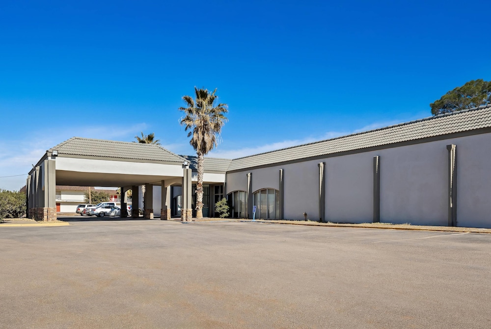 Studio6 Pecos, TX 58/60