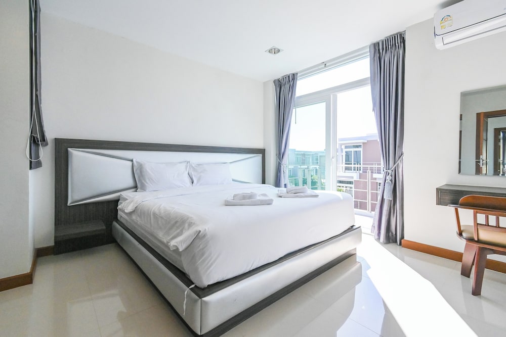 Golden Sea Pool Villa Heart of Hua Hin 27/50