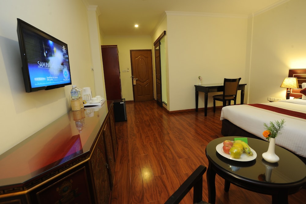Vannasut Hotel and Spa 40/46