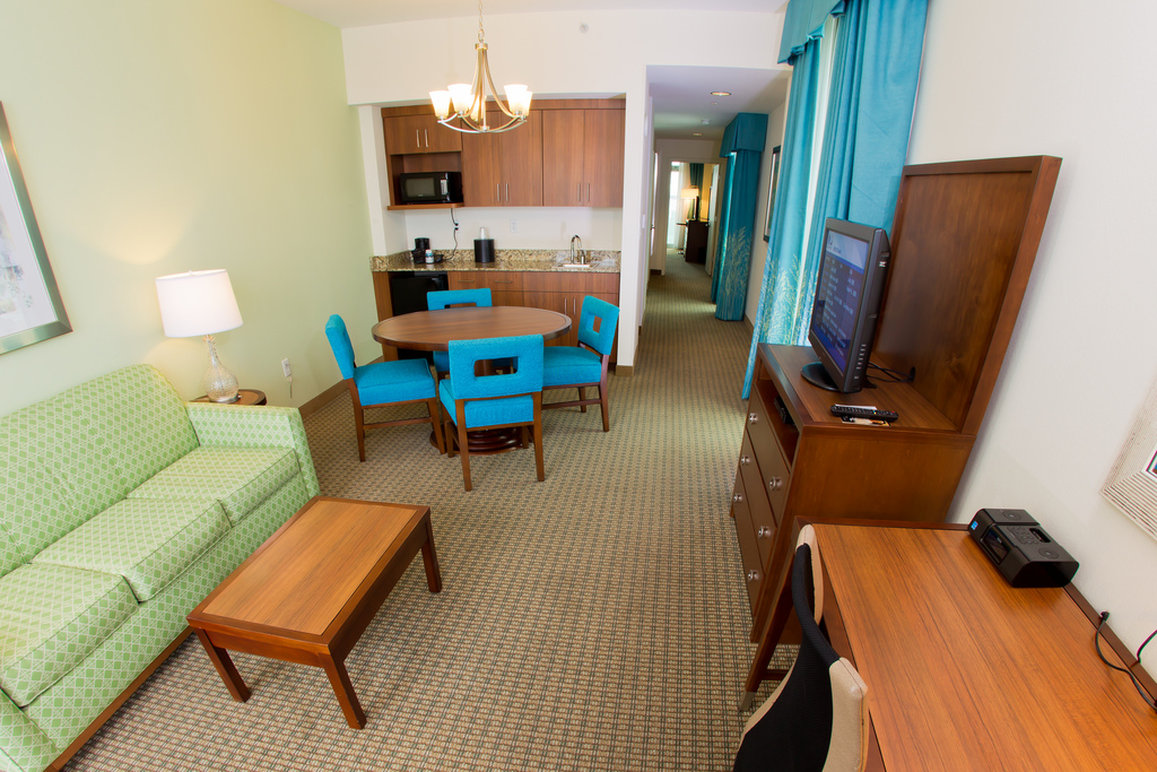 Holiday Inn Resort Pensacola Beach 50/78