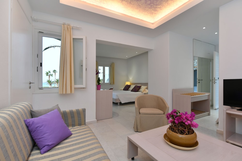 ASTIR OF PAROS 20/31