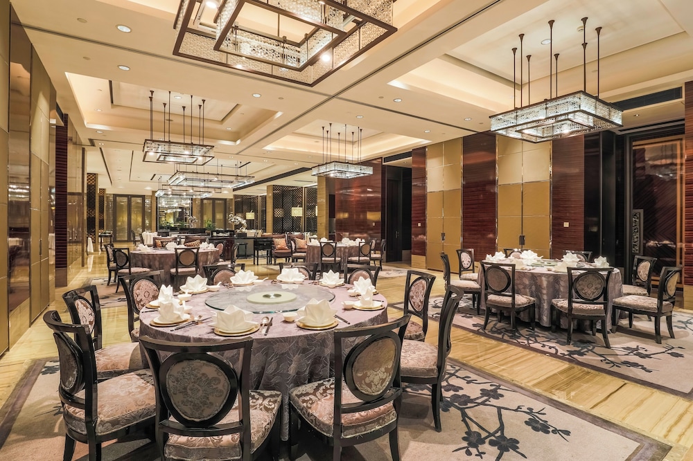 Pan Pacific Serviced Suites Ningbo 55/71
