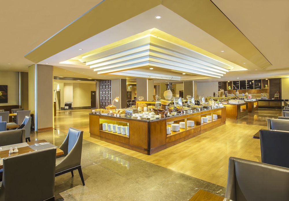 Swiss-Belhotel Bogor 46/63