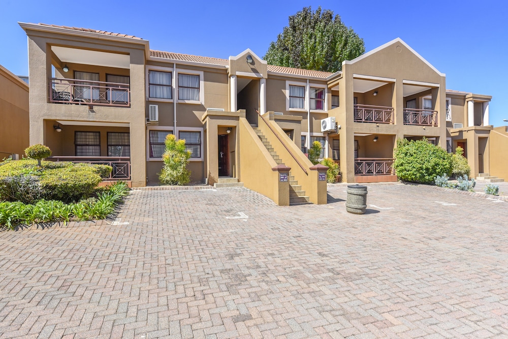 Mercure Johannesburg Bedfordview Hotel 65/72