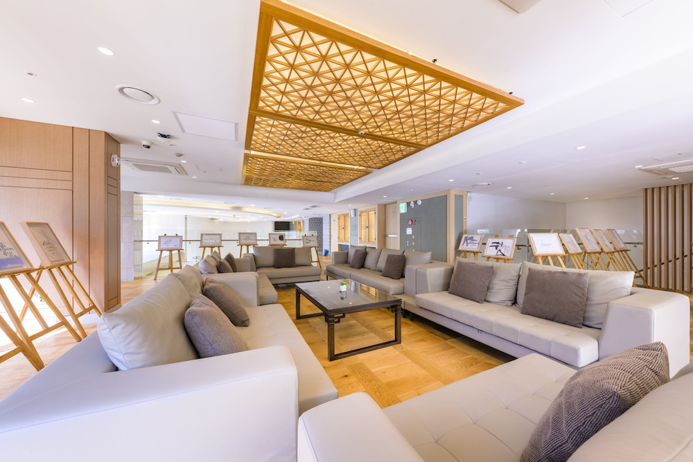 Shin Shin Hotel Jeju Airport (ex Hotel Kenny Story Premium Jeju Yeondong) 45/61