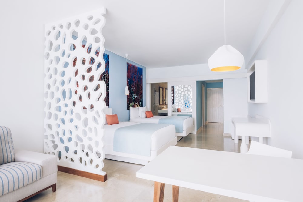 Pure, Wellness, Junior Suite, 2 Double Beds, Ocean Front